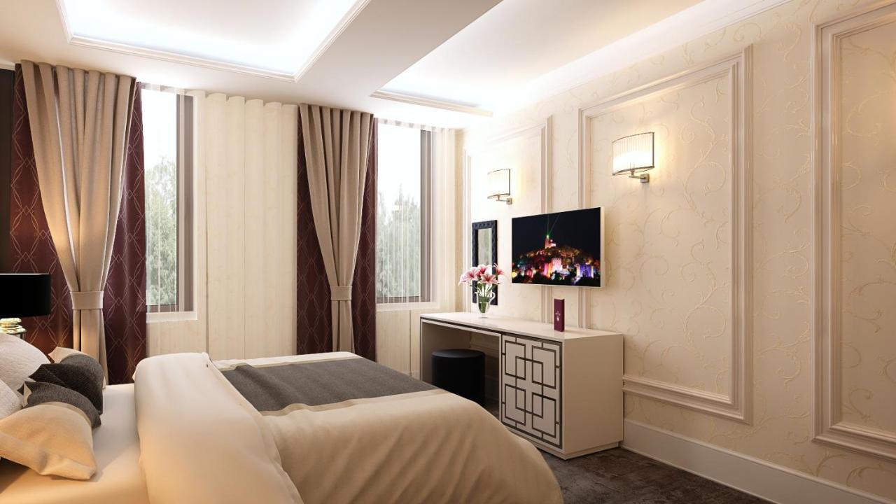 Boutique Hotel And Spa Tsarevets Veliko Tărnovo Exteriör bild